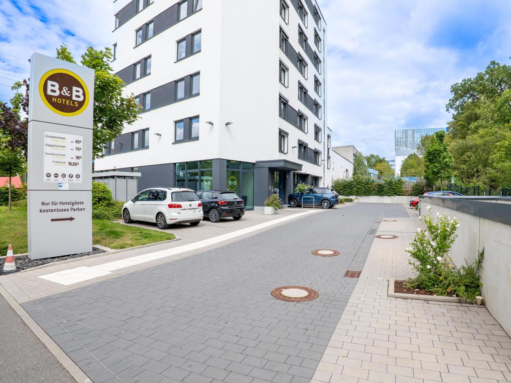 B&B Hotel Stuttgart-Airport/Messe Exterior foto